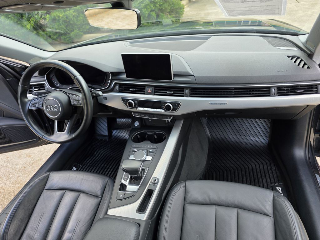 2018 Audi A4 Image 15