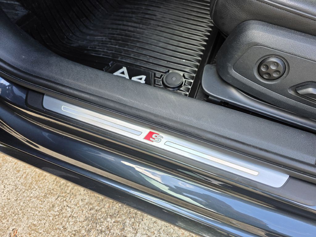 2018 Audi A4 Image 22
