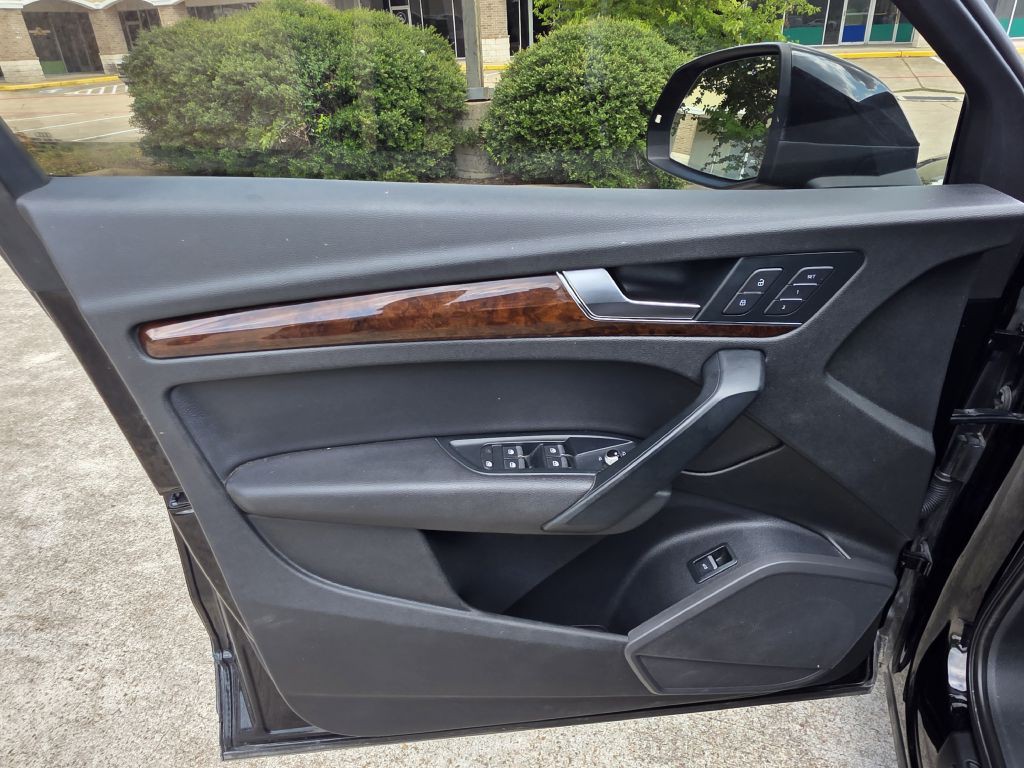 2018 Audi Q5 Image 21