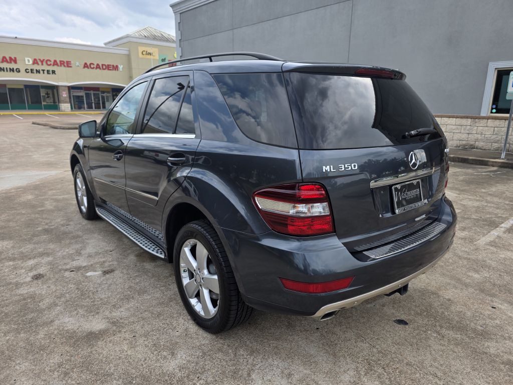 2011 Mercedes-Benz M-Class Image 5