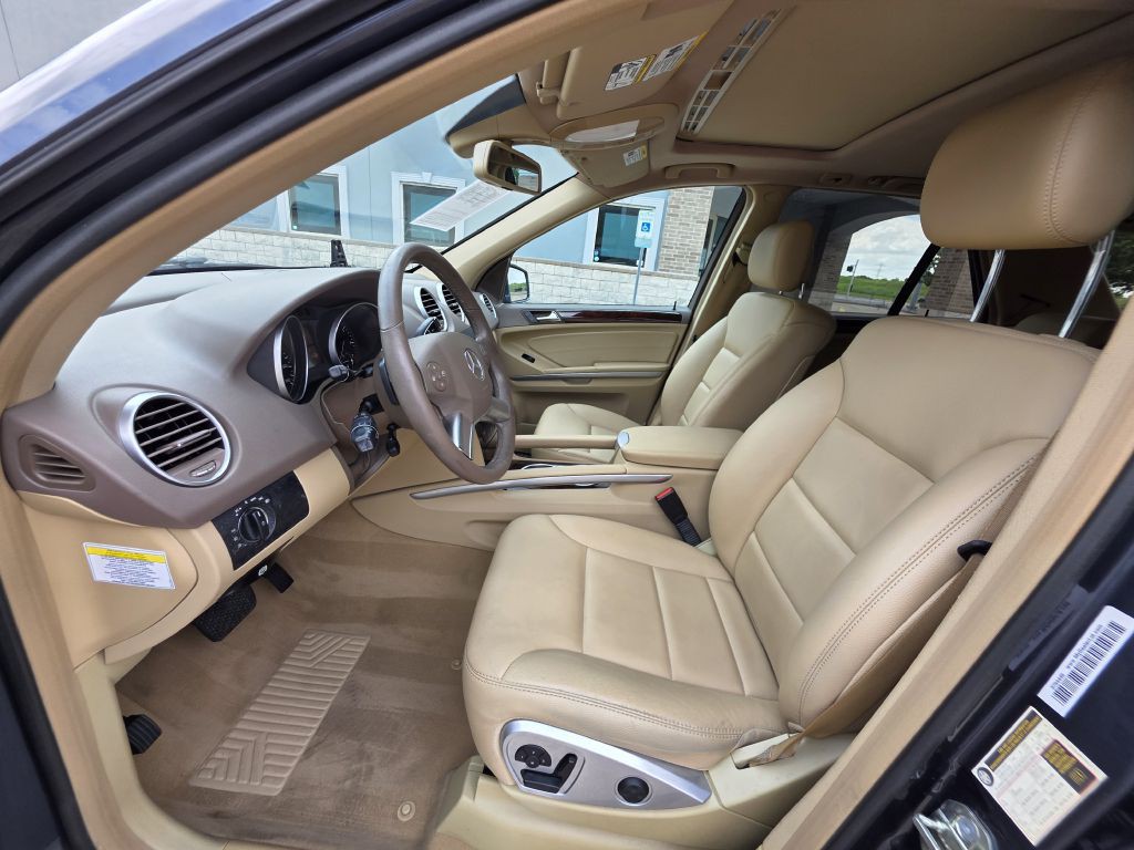 2011 Mercedes-Benz M-Class Image 11