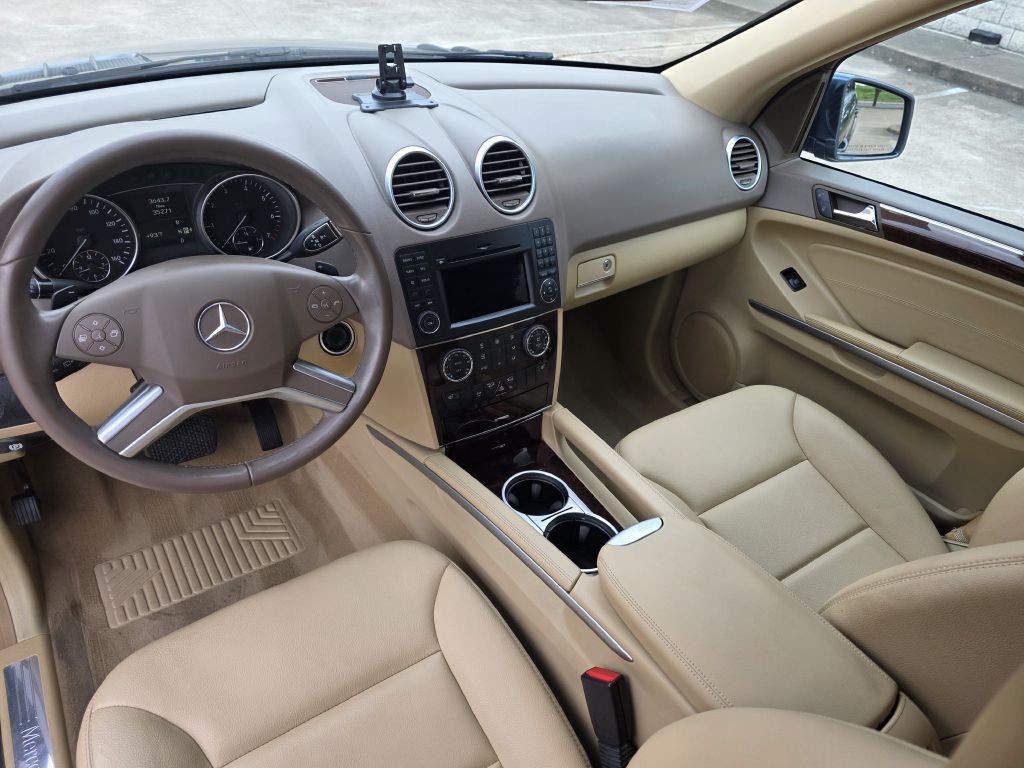2011 Mercedes-Benz M-Class Image 12