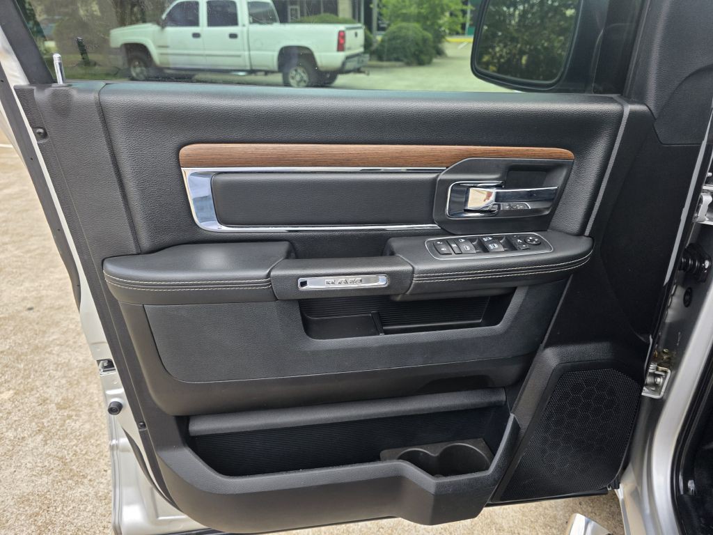 2017 RAM 1500 Image 24