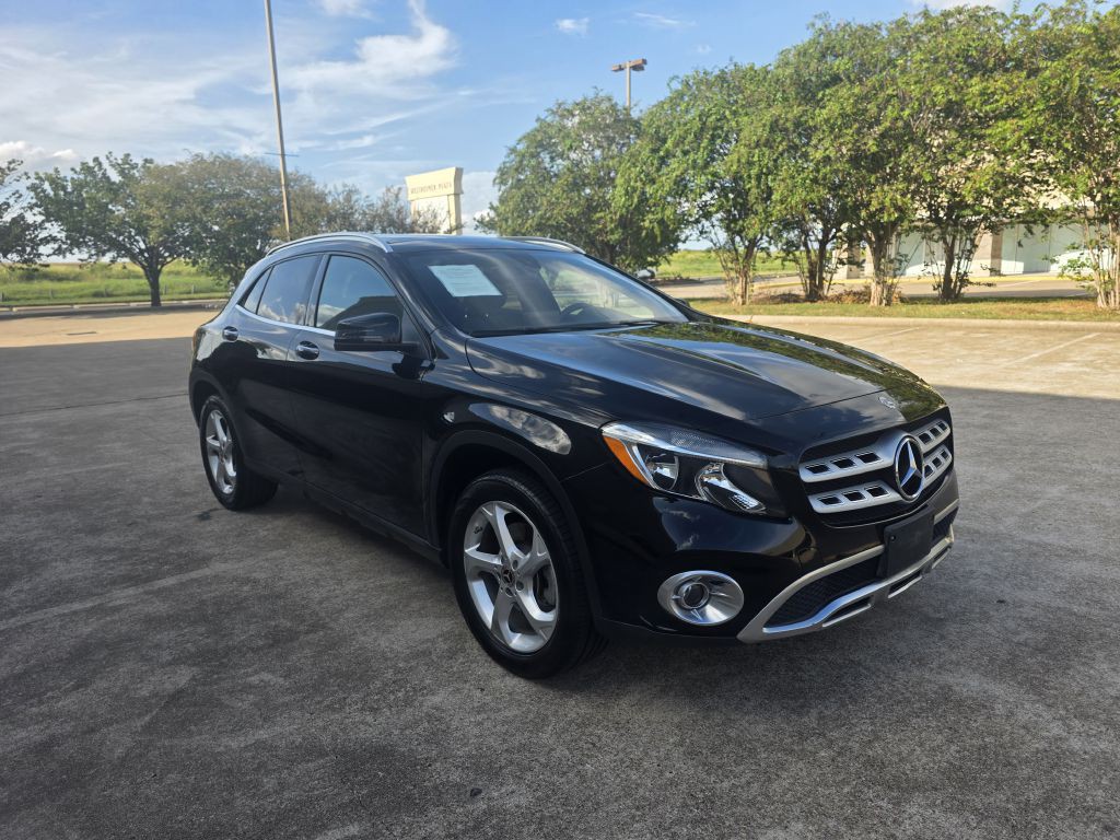 2018 Mercedes-Benz GLA-Class Image 3