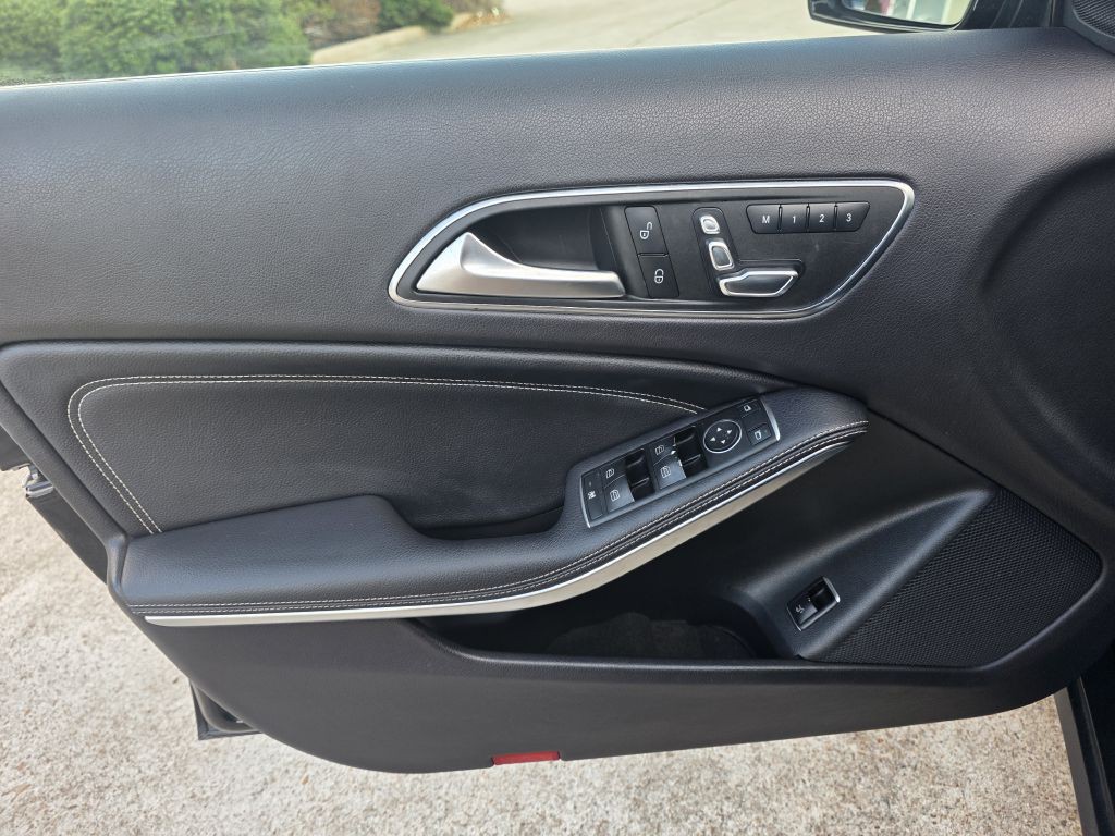 2018 Mercedes-Benz GLA-Class Image 22