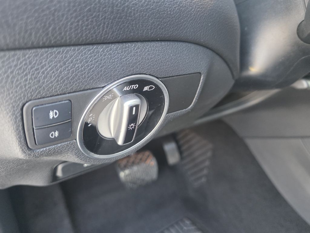 2018 Mercedes-Benz GLA-Class Image 28