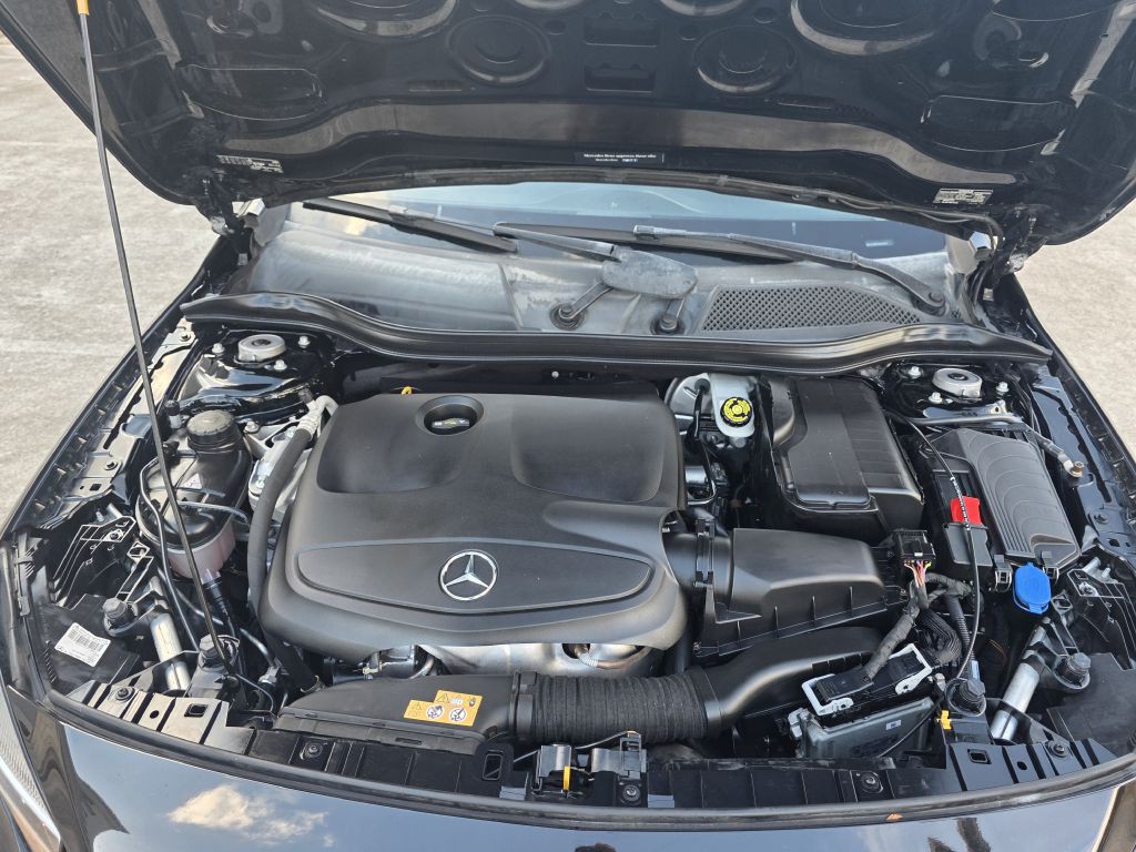 2018 Mercedes-Benz GLA-Class Image 34