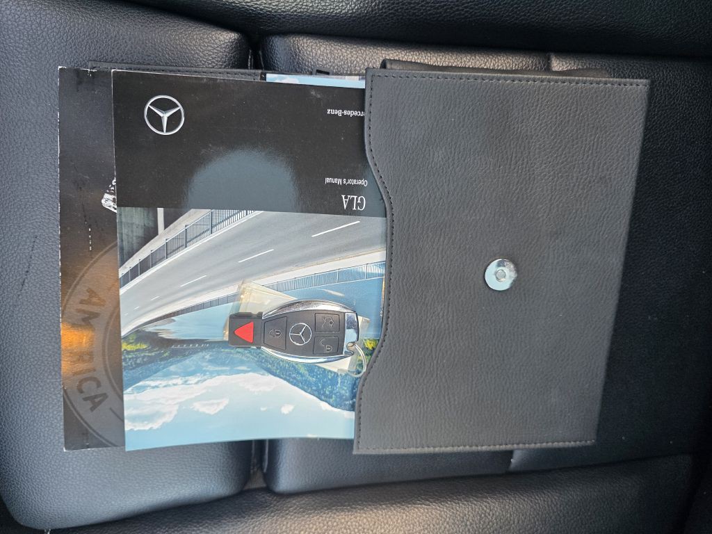 2018 Mercedes-Benz GLA-Class Image 35