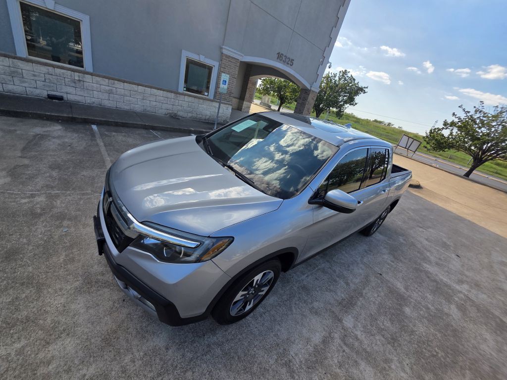 2017 Honda Ridgeline Image 10