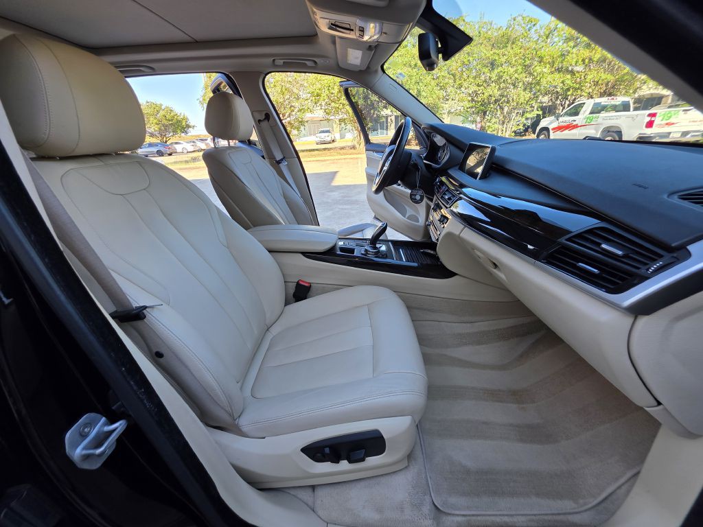 2015 BMW X5 Image 14