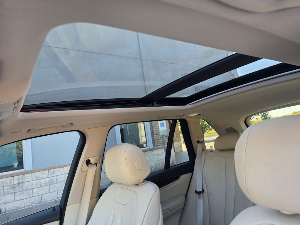 2015 BMW X5 Image 28