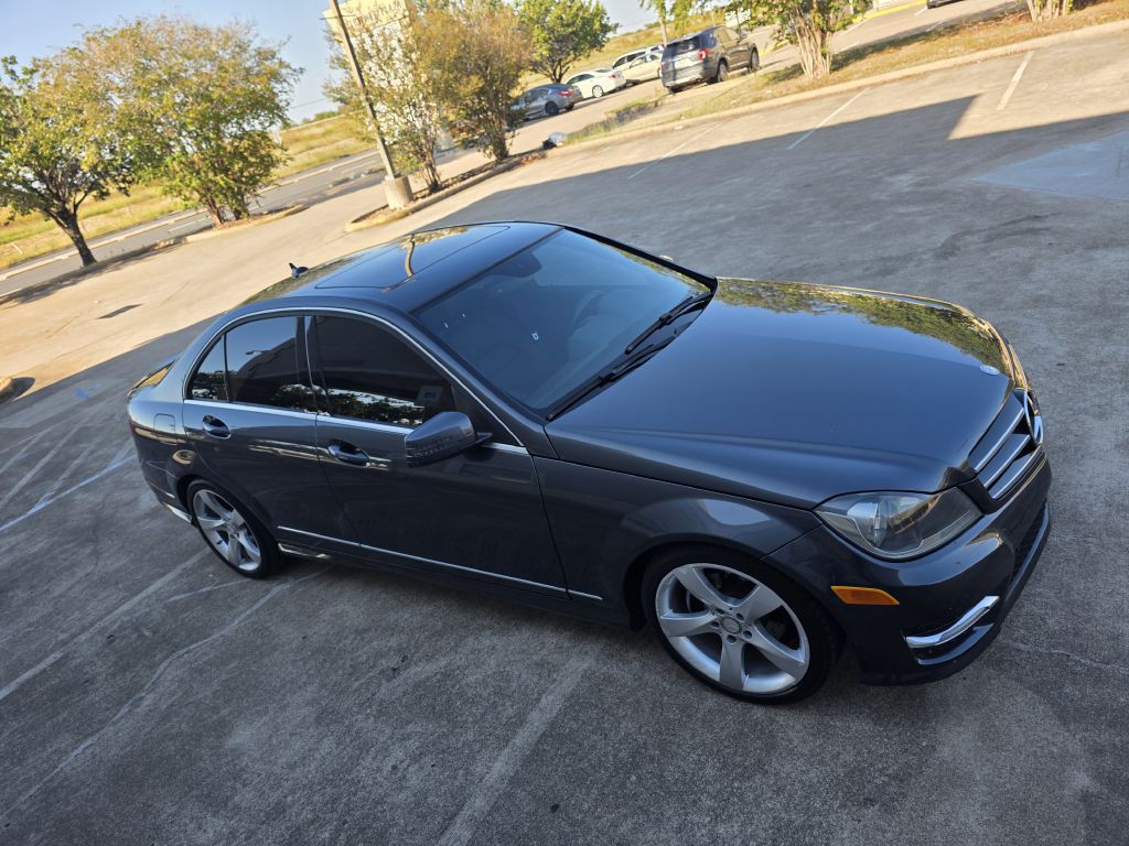 2014 Mercedes-Benz C-Class Image 7