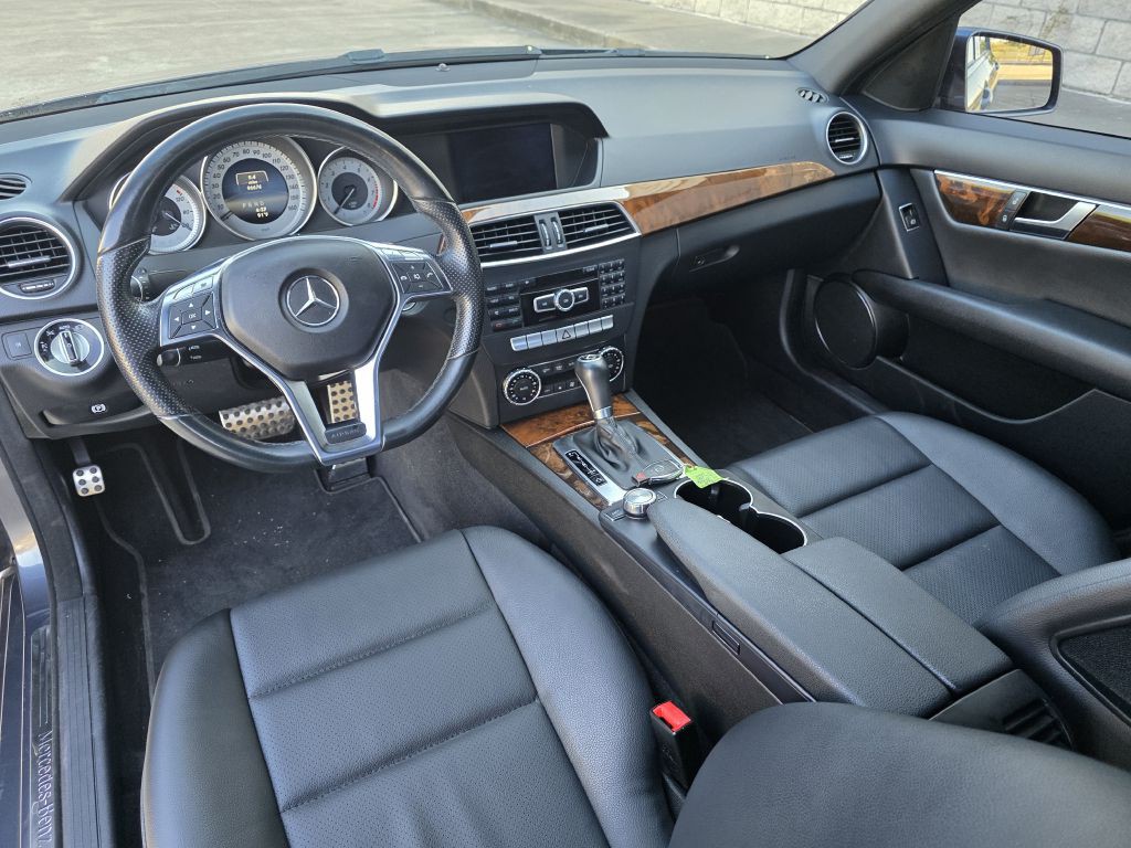 2014 Mercedes-Benz C-Class Image 10