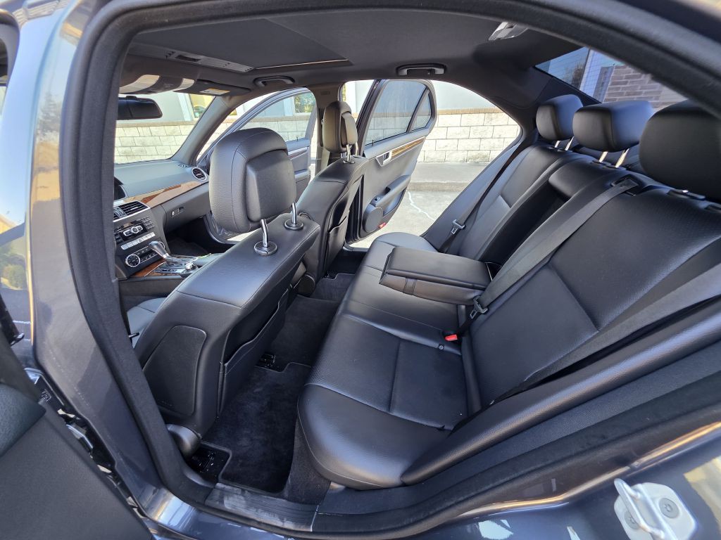2014 Mercedes-Benz C-Class Image 14