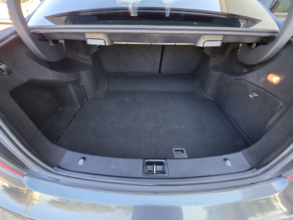 2014 Mercedes-Benz C-Class Image 15