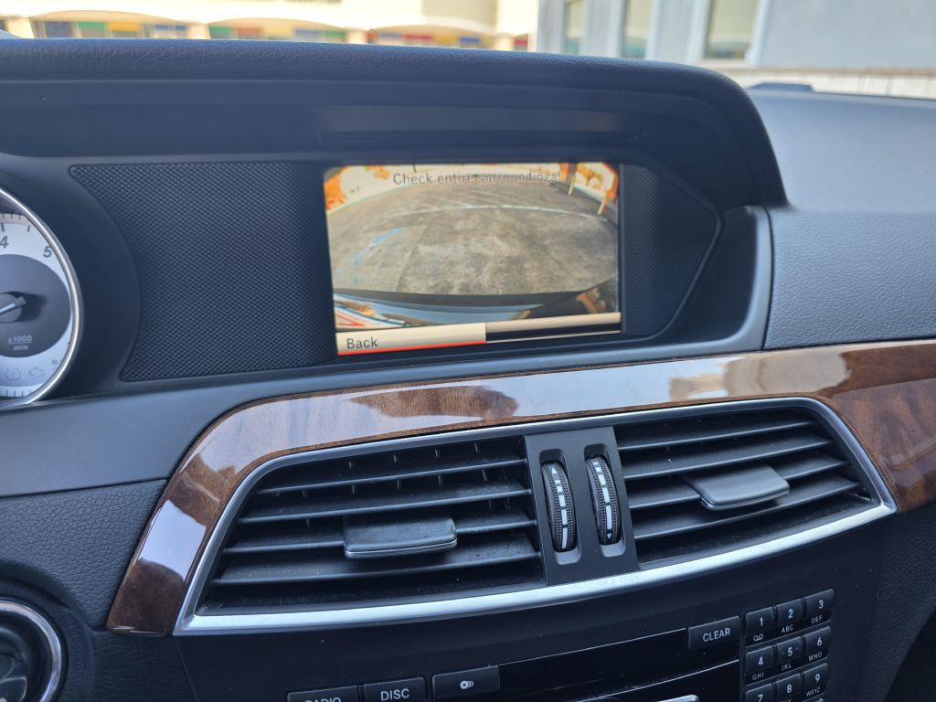 2014 Mercedes-Benz C-Class Image 22