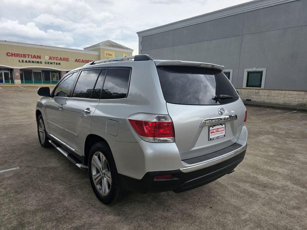 2012 Toyota Highlander Image 5