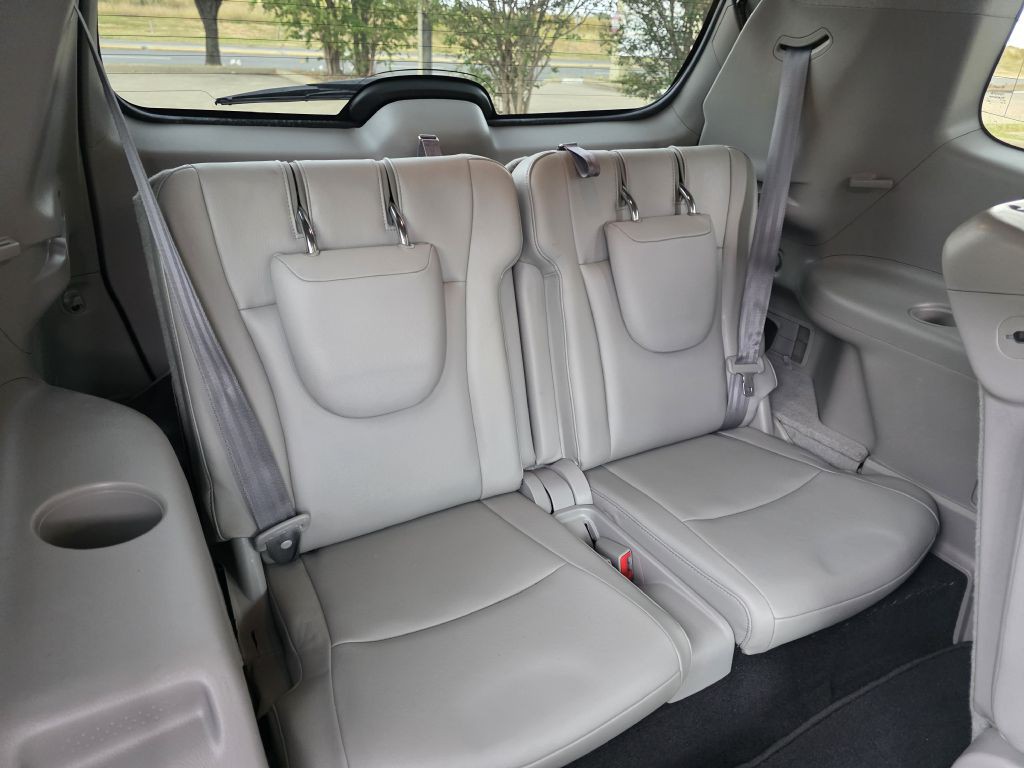 2012 Toyota Highlander Image 17