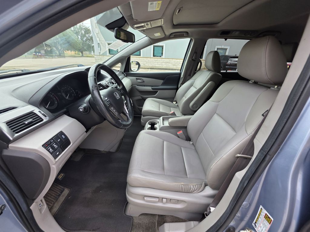 2014 Honda Odyssey Image 11