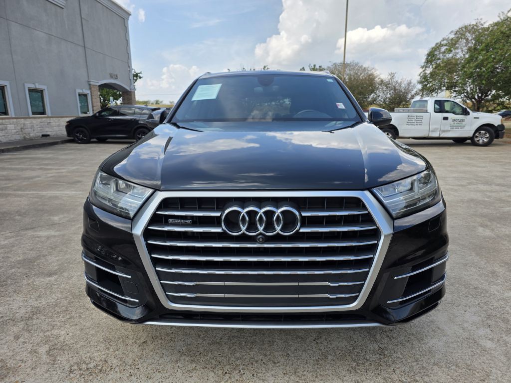 2017 Audi Q7 Image 2