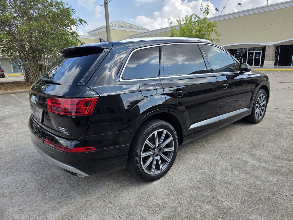 2017 Audi Q7 Image 7