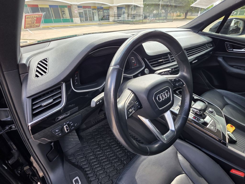 2017 Audi Q7 Image 24