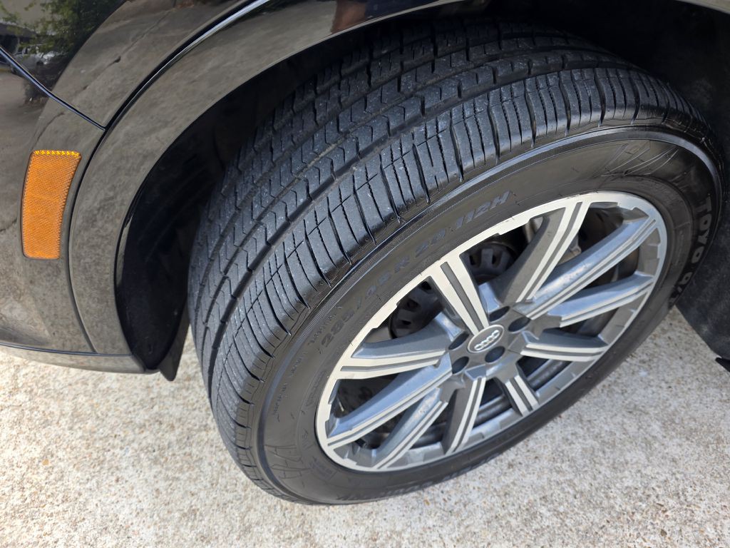 2017 Audi Q7 Image 31