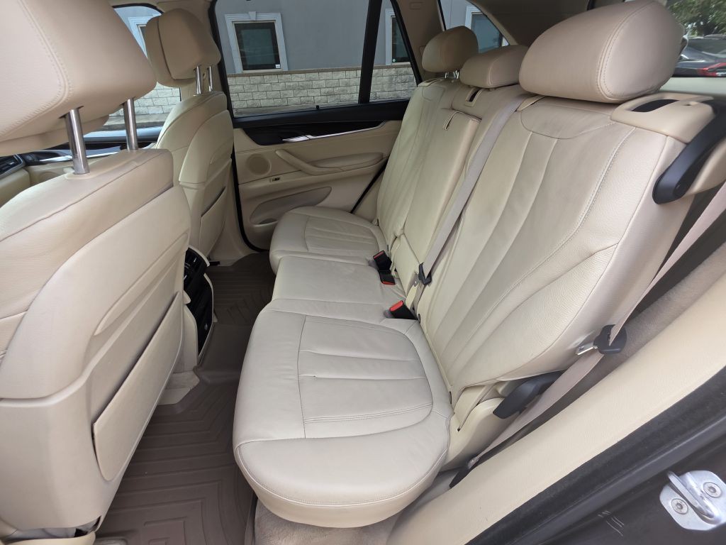 2014 BMW X5 Image 22