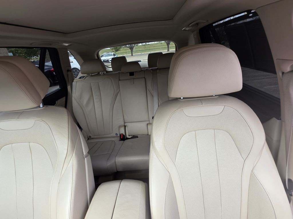 2014 BMW X5 Image 24