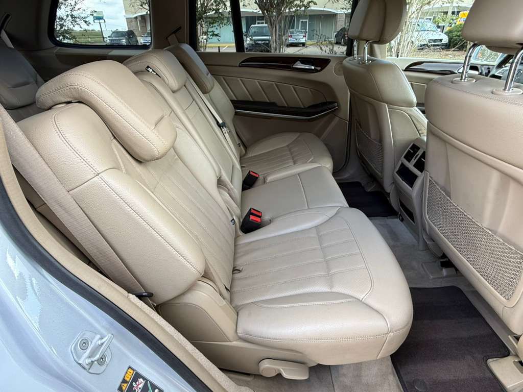 2014 Mercedes-Benz GL-Class Image 18