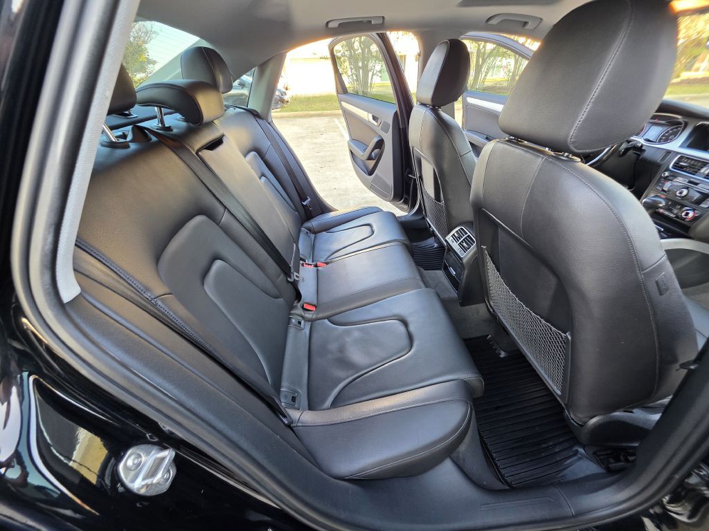 2016 Audi A4 Image 16