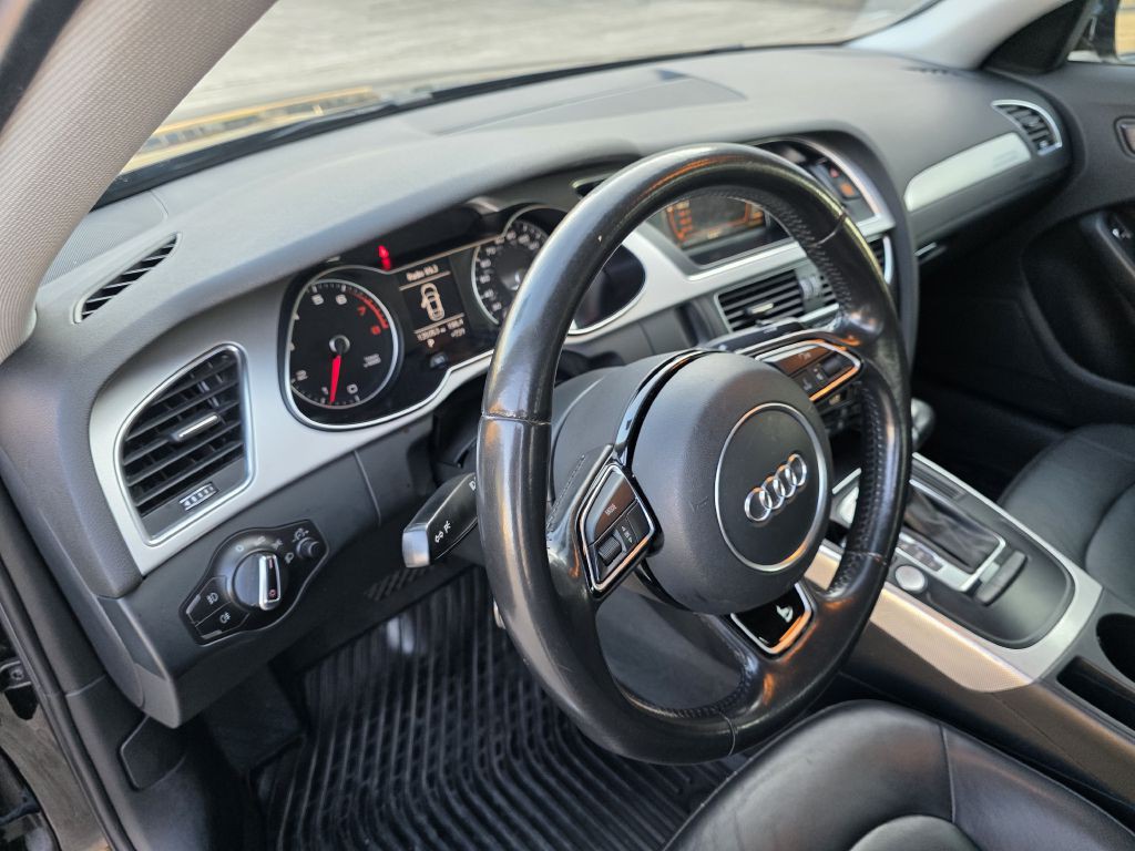 2016 Audi A4 Image 21