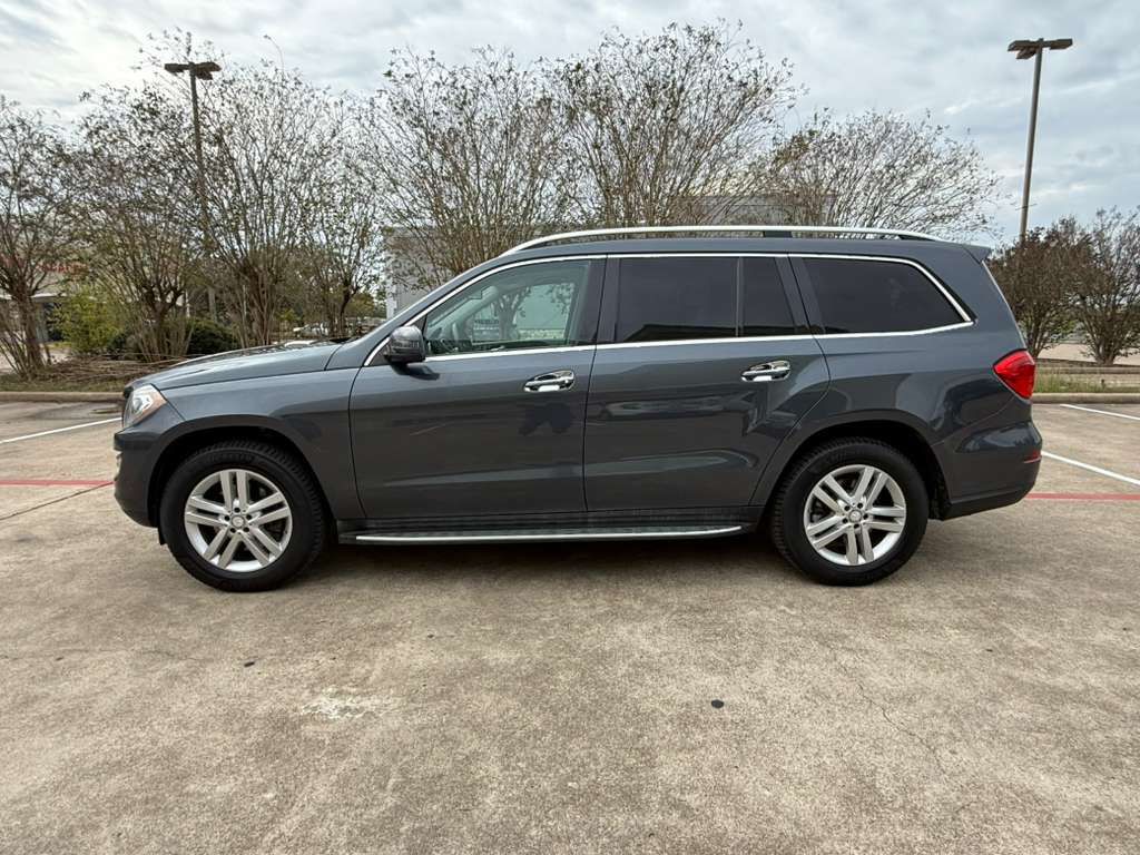 2015 Mercedes-Benz GL-Class Image 4