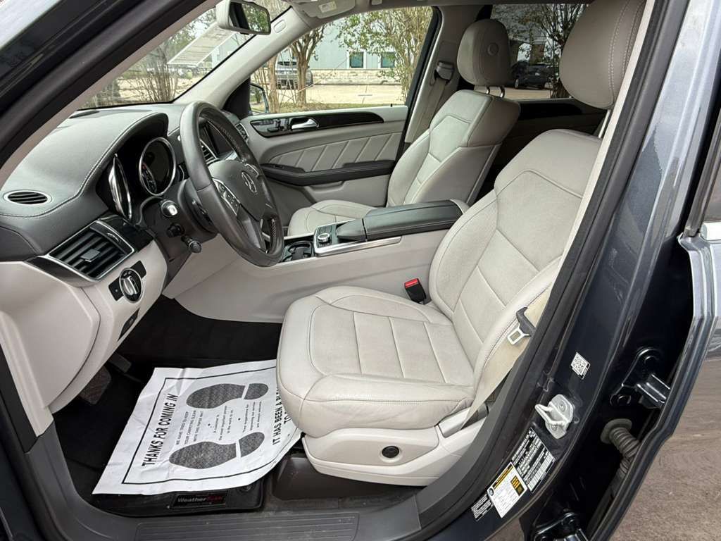 2015 Mercedes-Benz GL-Class Image 13