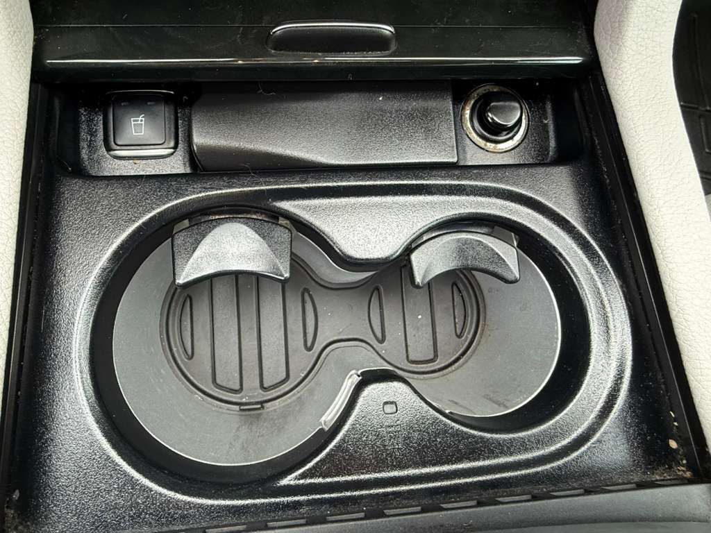 2015 Mercedes-Benz GL-Class Image 32