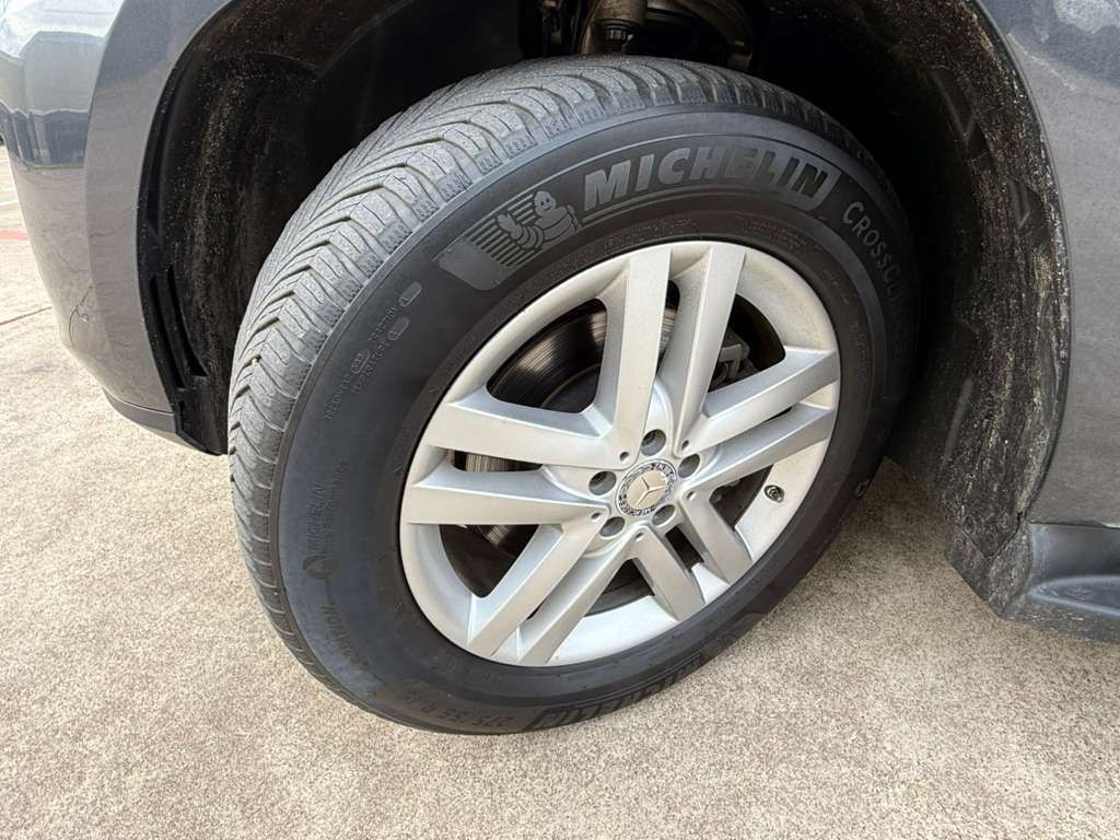 2015 Mercedes-Benz GL-Class Image 36