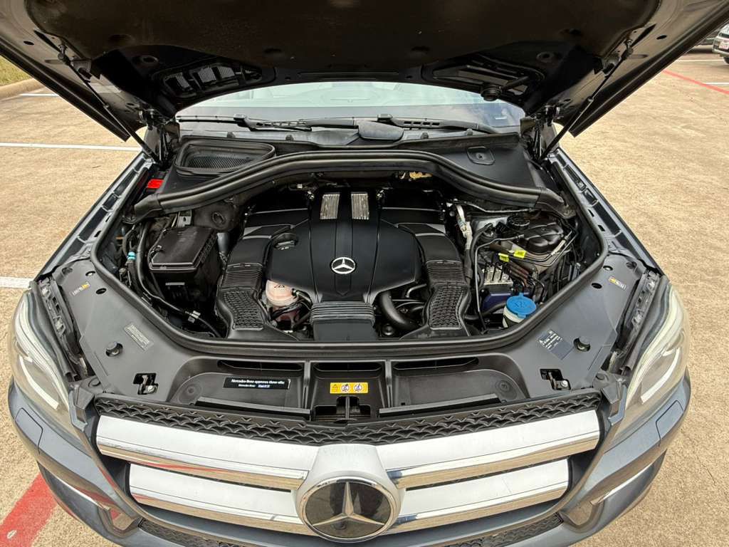 2015 Mercedes-Benz GL-Class Image 39