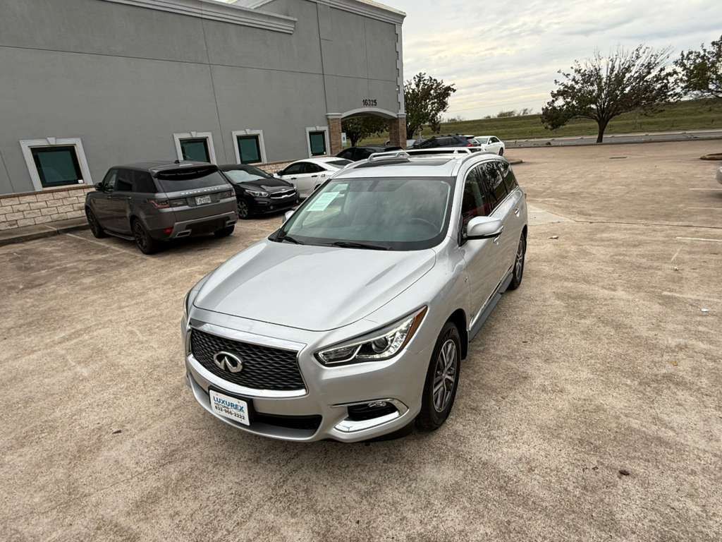 2017 INFINITI QX60 Image 9