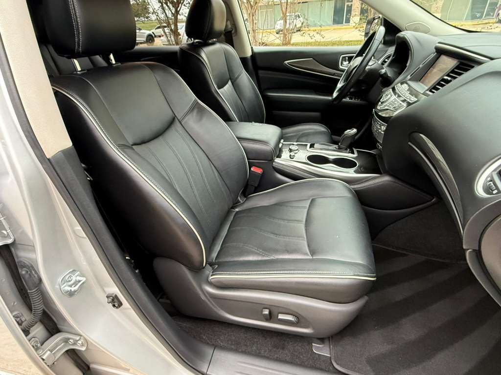 2017 INFINITI QX60 Image 17