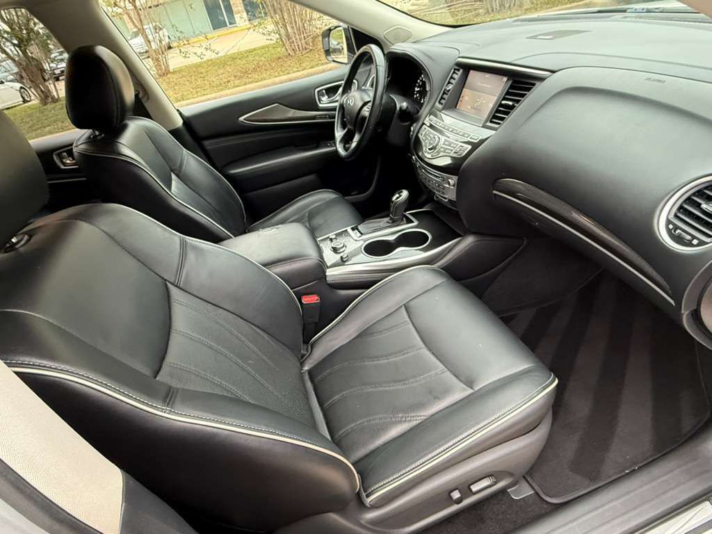 2017 INFINITI QX60 Image 18