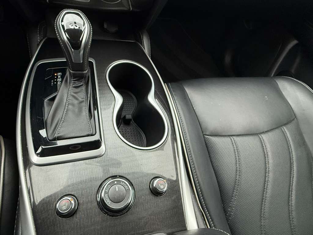 2017 INFINITI QX60 Image 31