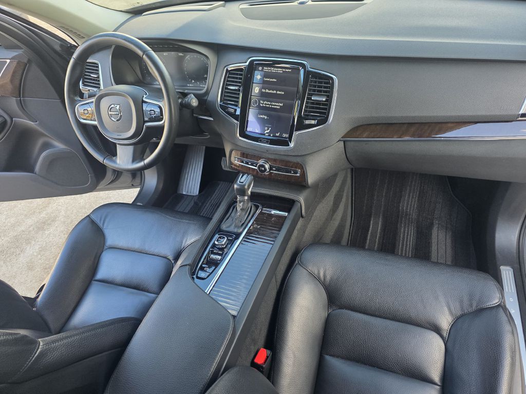 2016 Volvo XC90 Image 14