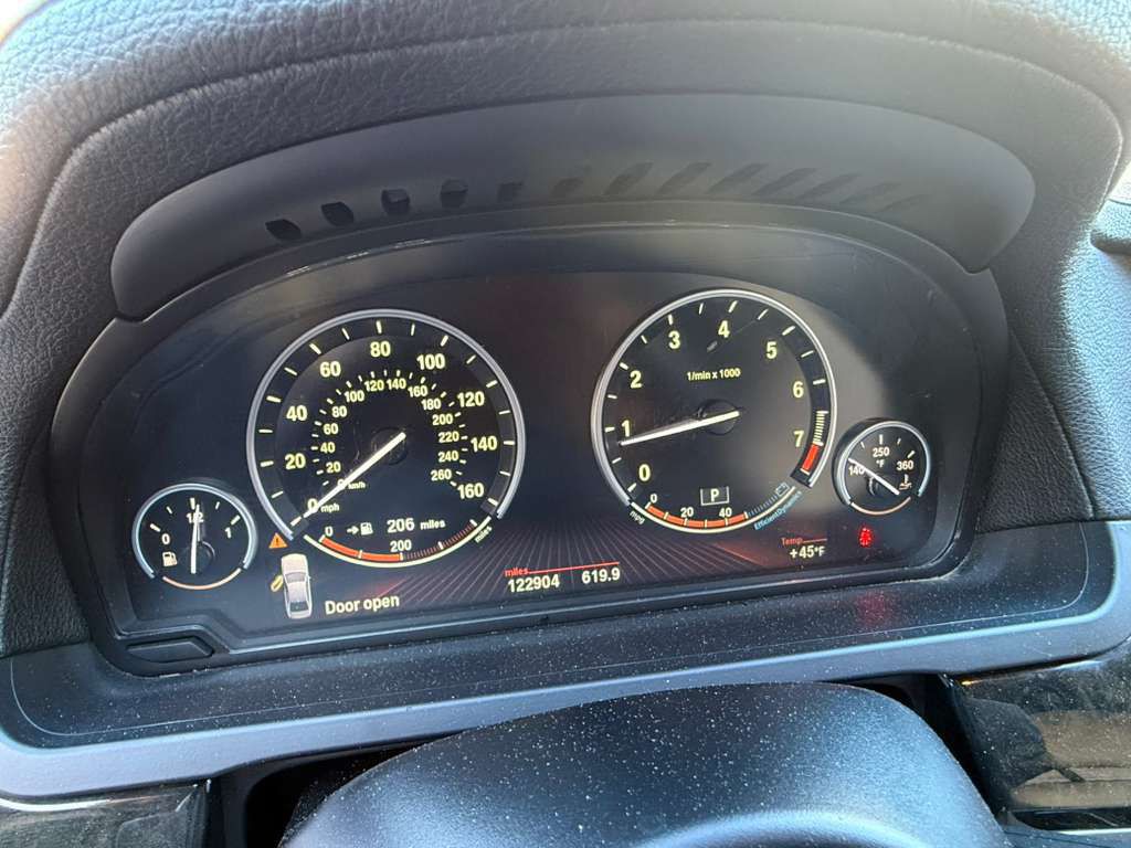 2012 BMW 7 Series Image 26