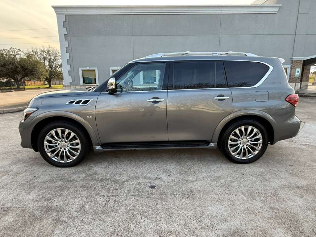 2016 INFINITI QX80 Image 3