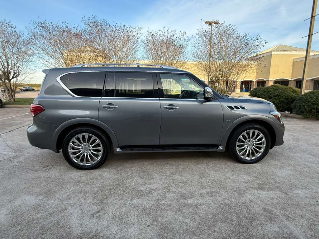 2016 INFINITI QX80 Image 4