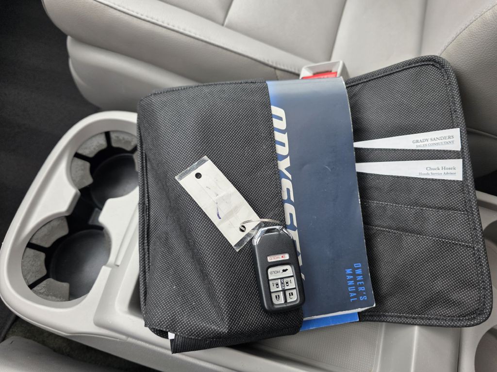 2014 Honda Odyssey Image 30