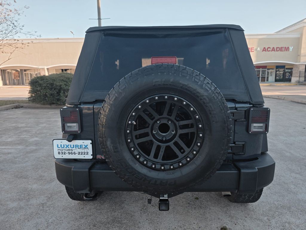 2017 Jeep Wrangler Image 6