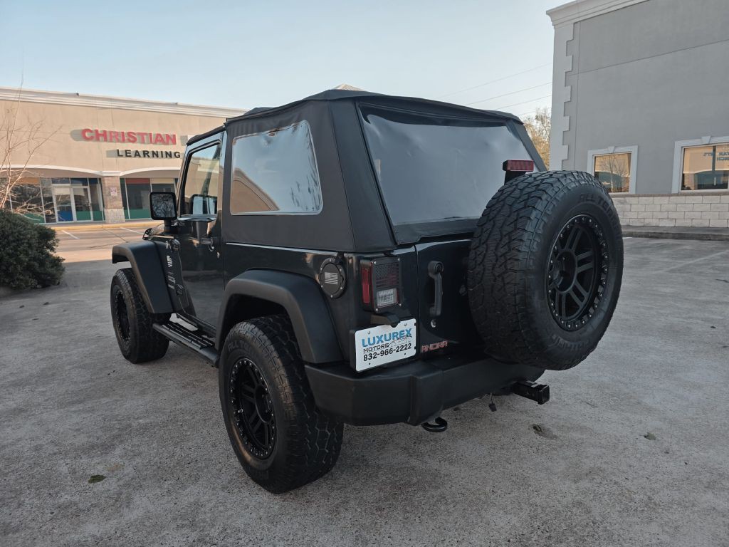 2017 Jeep Wrangler Image 8