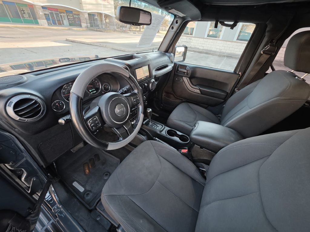 2017 Jeep Wrangler Image 14