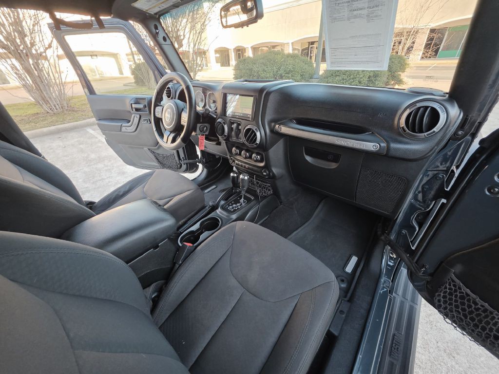 2017 Jeep Wrangler Image 15
